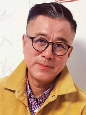 Foreign men for dating