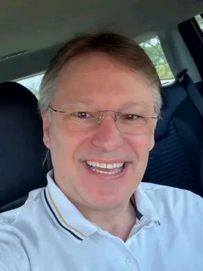 French men looking for love