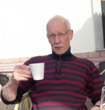 <span>Jorgen, 76</span>&nbsp;<span style='width: 25px; height: 16px; float: right; background-image: url(/bitmaps/flags_small/NO.PNG)'>&nbsp;</span><br><span>Bergen, 挪威</span>&nbsp;<input type='button' class='joinbtn' style='float: right' value='JOIN NOW' />