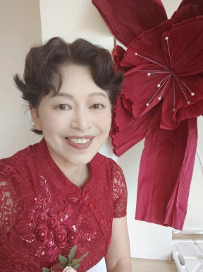 <span>Wang Ya, 64</span>&nbsp;<span style='width: 25px; height: 16px; float: right; background-image: url(/bitmaps/flags_small/CN.PNG)'>&nbsp;</span><br><span>Yangzhou, China</span>&nbsp;<input type='button' class='joinbtn' style='float: right' value='JOIN NOW' />