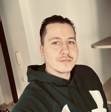 <span>Viacheslav, 37</span>&nbsp;<span style='width: 25px; height: 16px; float: right; background-image: url(/bitmaps/flags_small/PL.PNG)'>&nbsp;</span><br><span>Wroclaw, 波兰</span>&nbsp;<input type='button' class='joinbtn' style='float: right' value='JOIN NOW' />