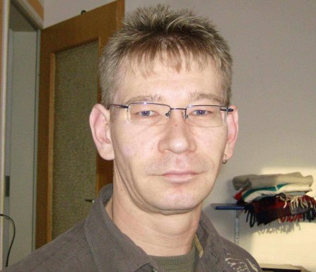 <span>Roman, 52</span>&nbsp;<span style='width: 25px; height: 16px; float: right; background-image: url(/bitmaps/flags_small/DE.PNG)'>&nbsp;</span><br><span>Mengerskirc, Німеччина</span>&nbsp;<input type='button' class='joinbtn' style='float: right' value='JOIN NOW' />